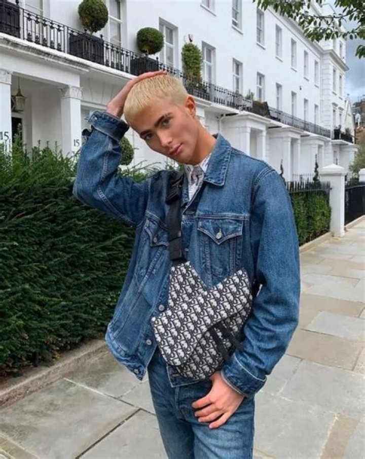 Controversial:&nbsp;Joey Turner, 20, has sparked concern amongst his Instagram followers after posting a meme about smoking crack